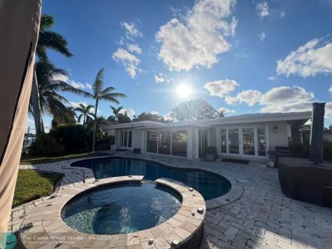 412 SE 28th Avenue Pompano Beach FL 33062