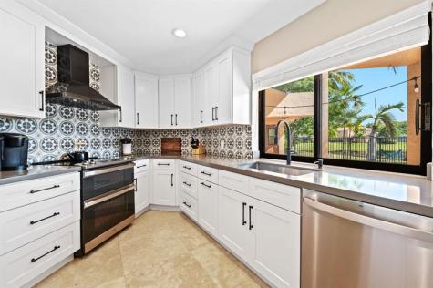 1260 Fairfax Court Weston FL 33326