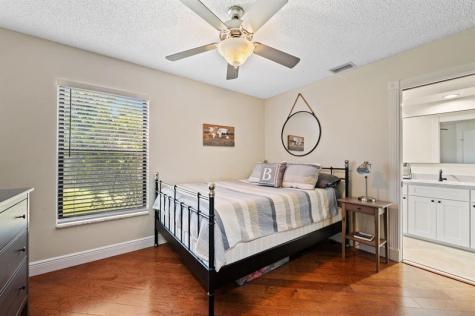 1260 Fairfax Court Weston FL 33326