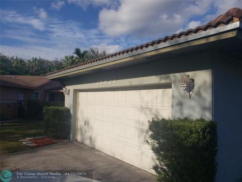 19421 NW 18th Court Miami Gardens FL 33056
