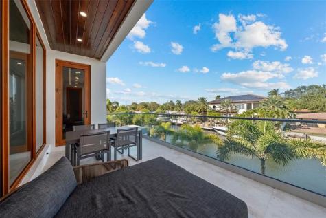 2631 NE 48th Court Lighthouse Point FL 33064