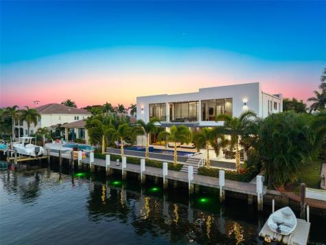 2631 NE 48th Court Lighthouse Point FL 33064