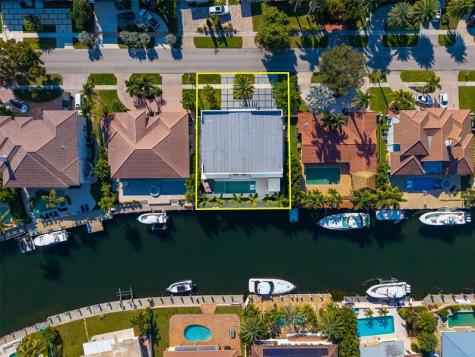2631 NE 48th Court Lighthouse Point FL 33064