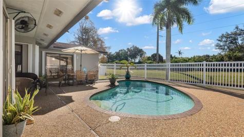 16932 SW 5th Way Weston FL 33326