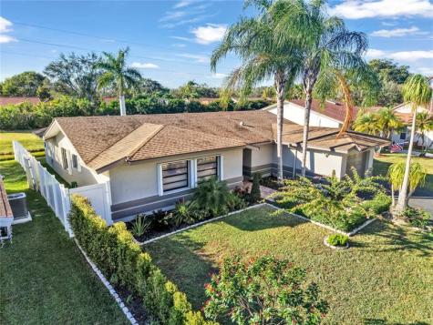 16932 SW 5th Way Weston FL 33326