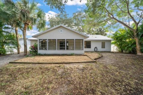 189 Abeto Terrace Sebastian FL 32958