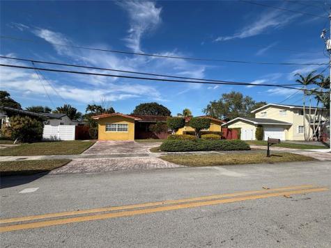 9261 SW 68th Street Miami FL 33173