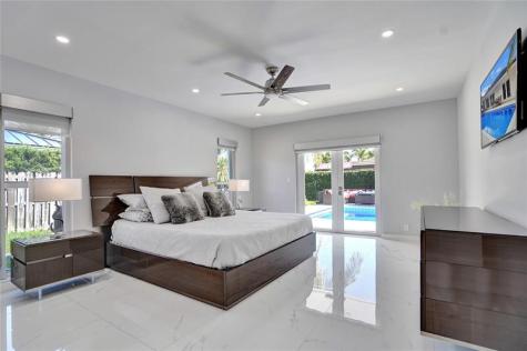 4030 Bayview Drive Fort Lauderdale FL 33308