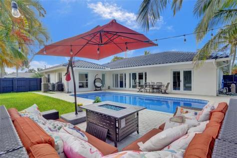 4030 Bayview Drive Fort Lauderdale FL 33308