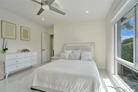 4030 Bayview Drive Fort Lauderdale FL 33308