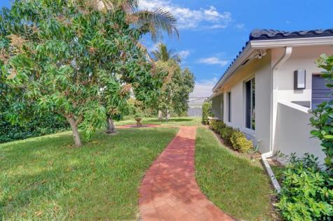 4030 Bayview Drive Fort Lauderdale FL 33308