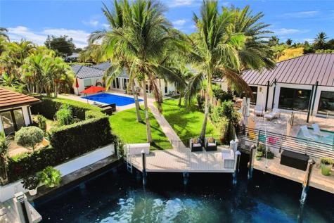 4030 Bayview Drive Fort Lauderdale FL 33308