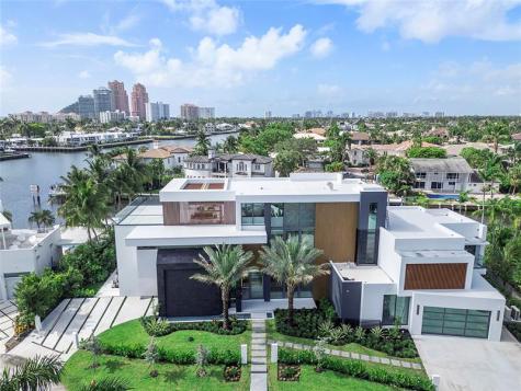 2880 NE 28th Street Fort Lauderdale FL 33306