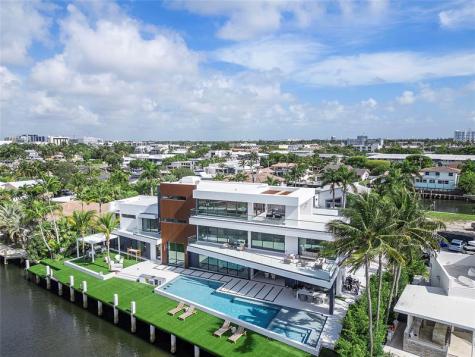 2880 NE 28th Street Fort Lauderdale FL 33306