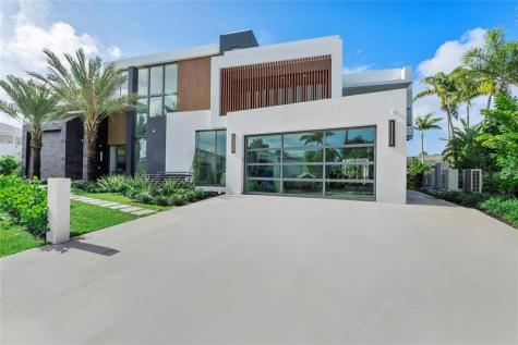 2880 NE 28th Street Fort Lauderdale FL 33306