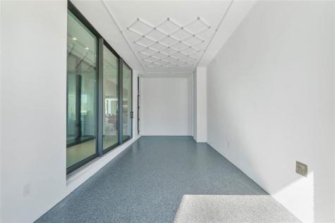 2880 NE 28th Street Fort Lauderdale FL 33306