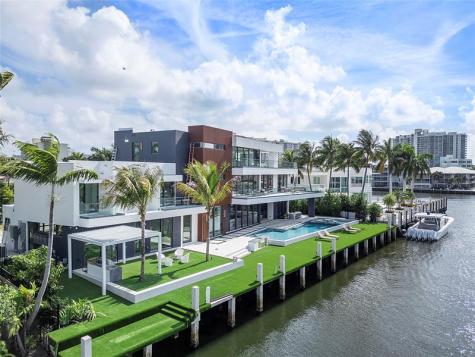 2880 NE 28th Street Fort Lauderdale FL 33306