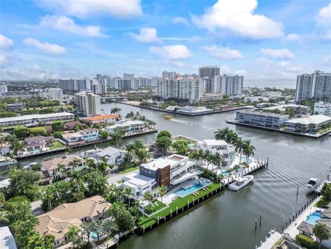 2880 NE 28th Street Fort Lauderdale FL 33306