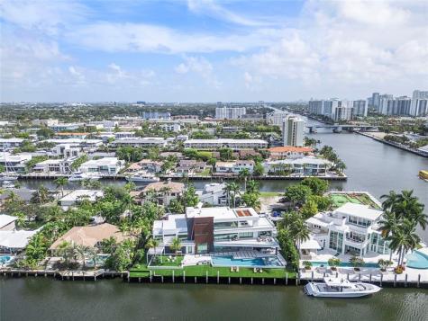 2880 NE 28th Street Fort Lauderdale FL 33306