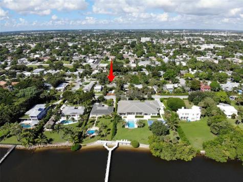 922 S Palmway Lake Worth Beach FL 33460