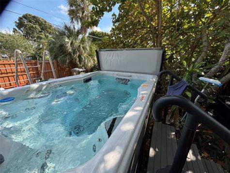922 S Palmway Lake Worth Beach FL 33460