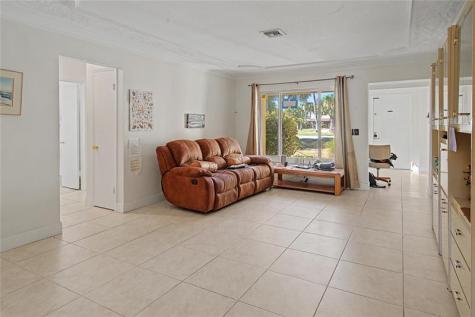 922 S Palmway Lake Worth Beach FL 33460