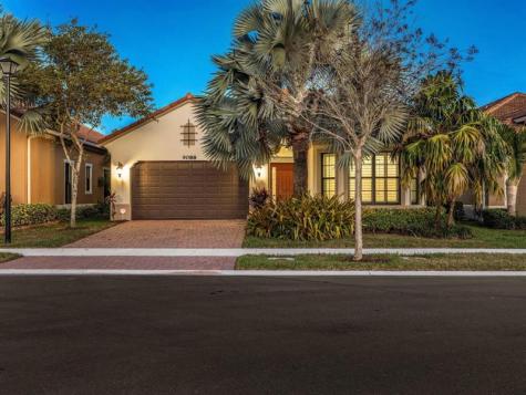 9088 E Leon Circle Parkland FL 33076