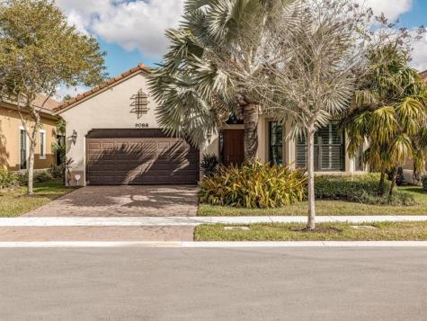 9088 E Leon Circle Parkland FL 33076