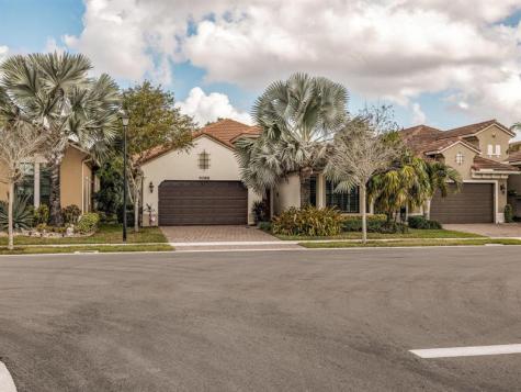 9088 E Leon Circle Parkland FL 33076