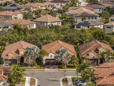 9088 E Leon Circle Parkland FL 33076