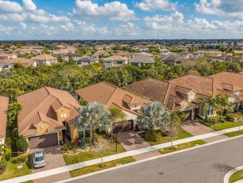 9088 E Leon Circle Parkland FL 33076