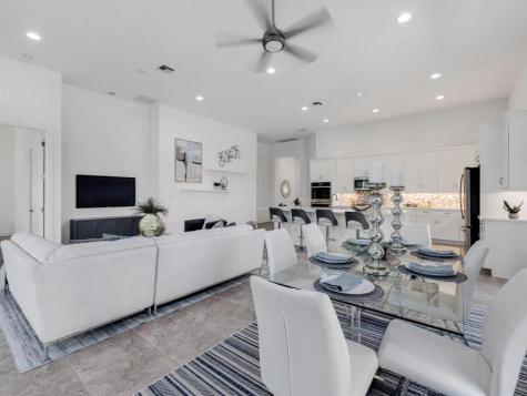 9088 E Leon Circle Parkland FL 33076