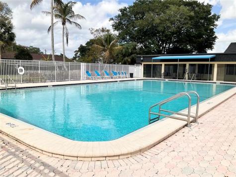 4602 Norfolk Island Pine Drive Tamarac FL 33319