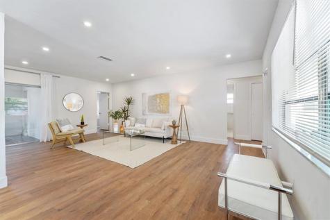 7521 Grant Court Hollywood FL 33024