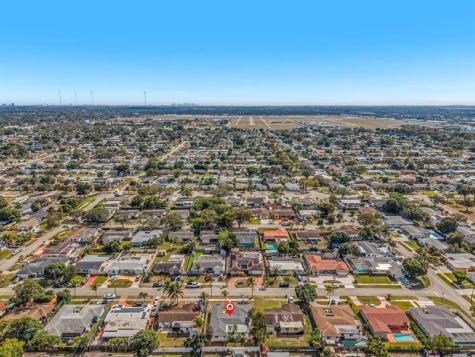 7521 Grant Court Hollywood FL 33024