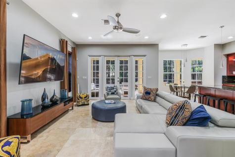 132 NE 21st Court Wilton Manors FL 33305