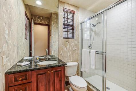 132 NE 21st Court Wilton Manors FL 33305