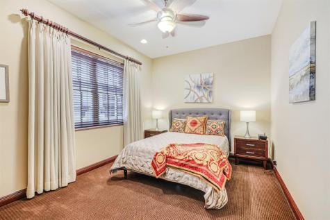 132 NE 21st Court Wilton Manors FL 33305