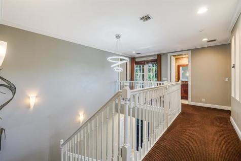 132 NE 21st Court Wilton Manors FL 33305