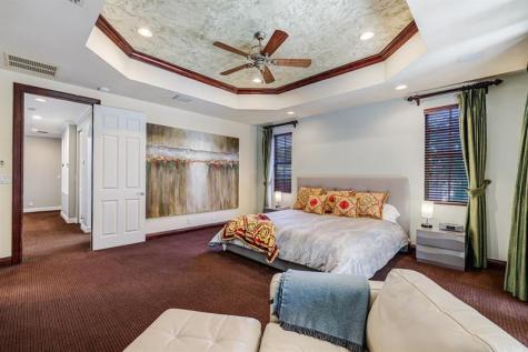 132 NE 21st Court Wilton Manors FL 33305
