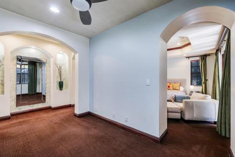 132 NE 21st Court Wilton Manors FL 33305