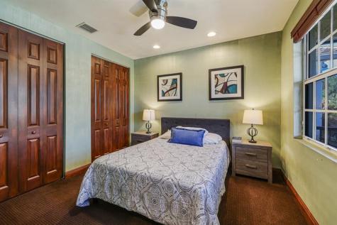 132 NE 21st Court Wilton Manors FL 33305