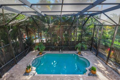 132 NE 21st Court Wilton Manors FL 33305