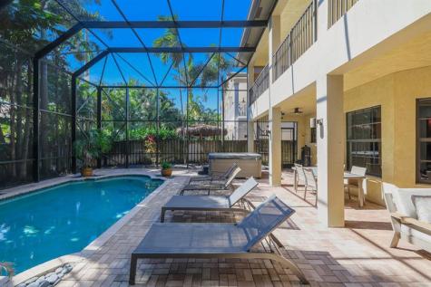 132 NE 21st Court Wilton Manors FL 33305