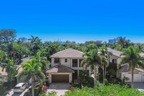 132 NE 21st Court Wilton Manors FL 33305