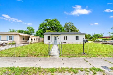 2941 NW 151st Terrace Opa-Locka FL 33054