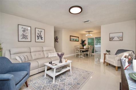 4944 NW 55th Street Tamarac FL 33319