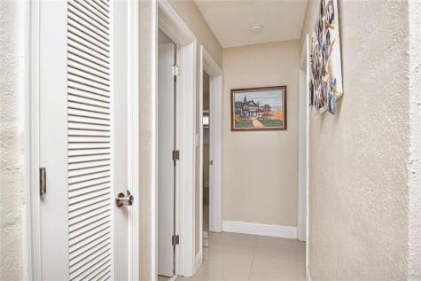 4944 NW 55th Street Tamarac FL 33319