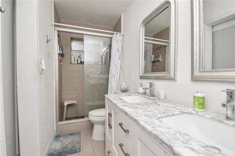 4944 NW 55th Street Tamarac FL 33319