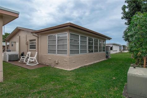 4944 NW 55th Street Tamarac FL 33319